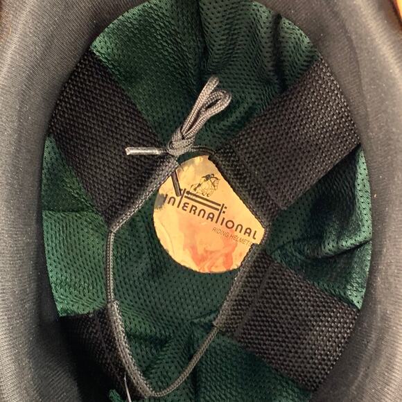 INTERNATIONAL Black Tan Velvet Leather Riding Helmet Hat - Picture 6 of 6